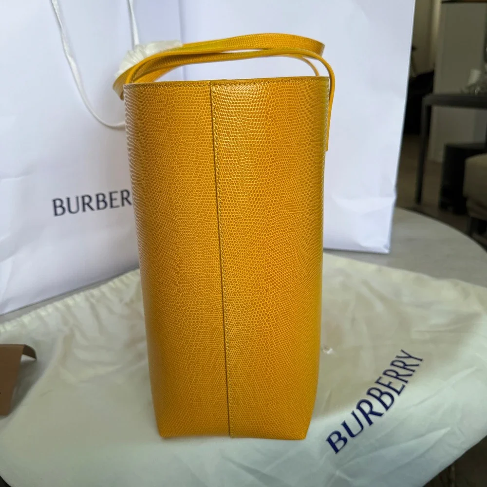 Burberry London Tote Bag Yellow Lizard Embossed Leather Shopper Handbag New‎